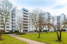 Fassadensanierung 2019, 21, 23 2-Zimmer-Wohnung in ruhiger und gepflegter Wohnanlage + Attraktiver Grundriss + Duplexparker