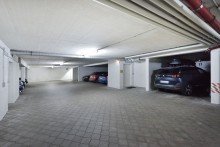 Tiefgarage Stilvolles Wohnen: Exklusive 4-Zimmer-Wohnung mit hochwertiger Einbauk�che in M�nchen-Alt Solln