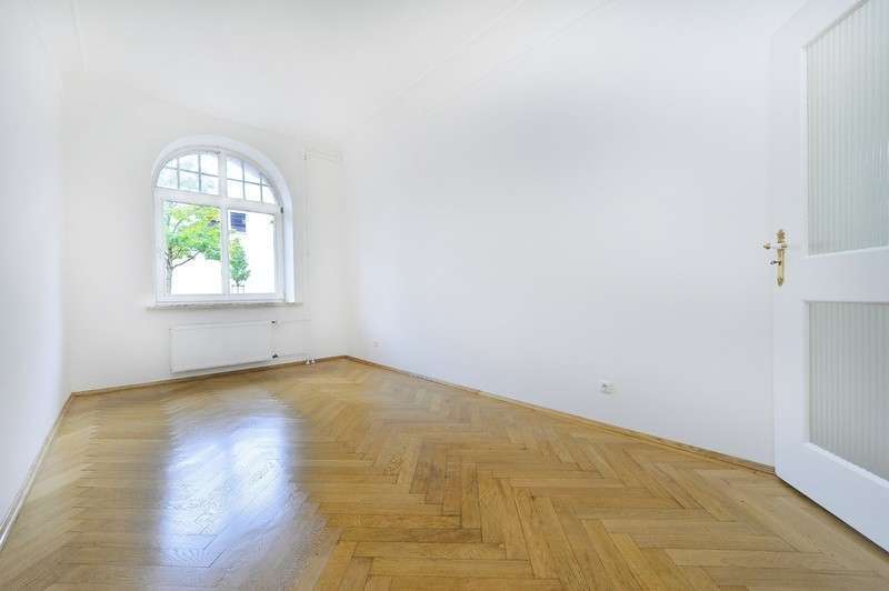 B�rozimmer 2 B�rofl�che M�nchen