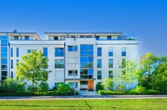 Hauptbild Wohnen in Bogenhausen / Oberf�hring: 4-Zimmer-Wohnung mit Balkon - ideal f�r Familien