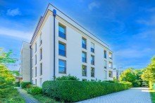 Au�enansicht Wohnen in Bogenhausen / Oberf�hring: 4-Zimmer-Wohnung mit Balkon - ideal f�r Familien