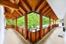 Laubengang 1.OG Charmante 4-Zimmer-Maisonettewohnung mit attraktivem Grundriss, ideal f�r junge Familien.