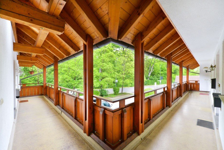 Laubengang 1.OG Maisonettewohnung Puchheim