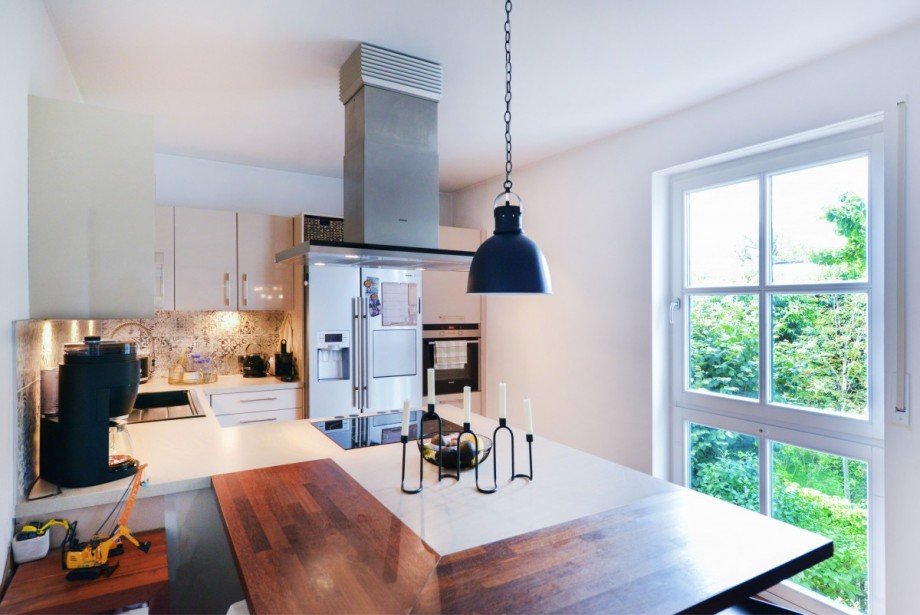 Hochwertige Einbauk�che Etagenwohnung M�nchen