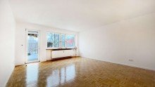 Wohnzimmer Sch�n, sch�ner - frisch saniert! 3-Zimmer-Terrassenwohnung, ideal  f�r Paare oder junge Familie!