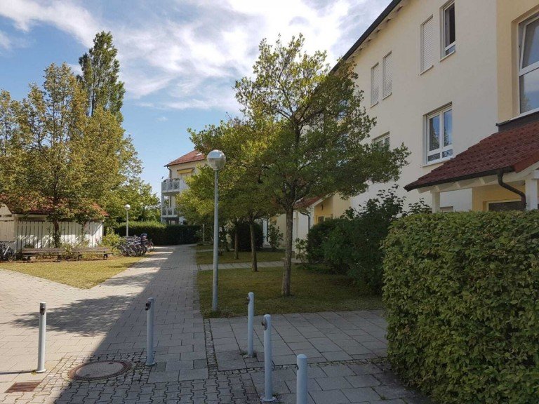 Gepflegte Wohnanlage M�nchen Wohnung Attraktive 2-Zimmer-Wohnung mit sonniger Loggia in idyllischer Wohnanlage in M�nchen Obermenzing