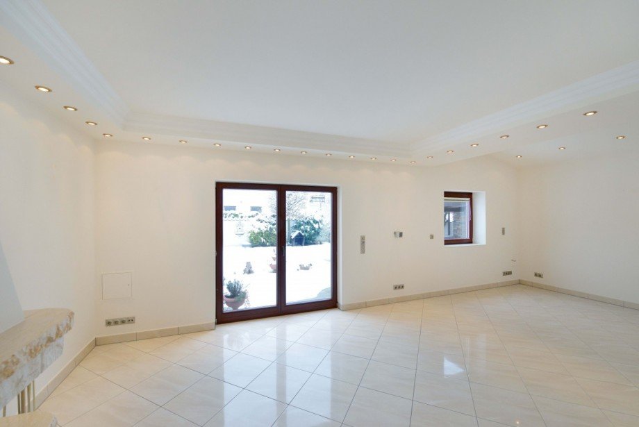 Hell & Lichtdurchflutet Einfamilienhaus M�nchen