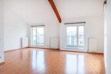 Dachterrassen-Apartement Charmantes 1-Zimmer-Dachterrassen-Apartement, Hochbett-Potenzial & TG-Stellplatz inklusive