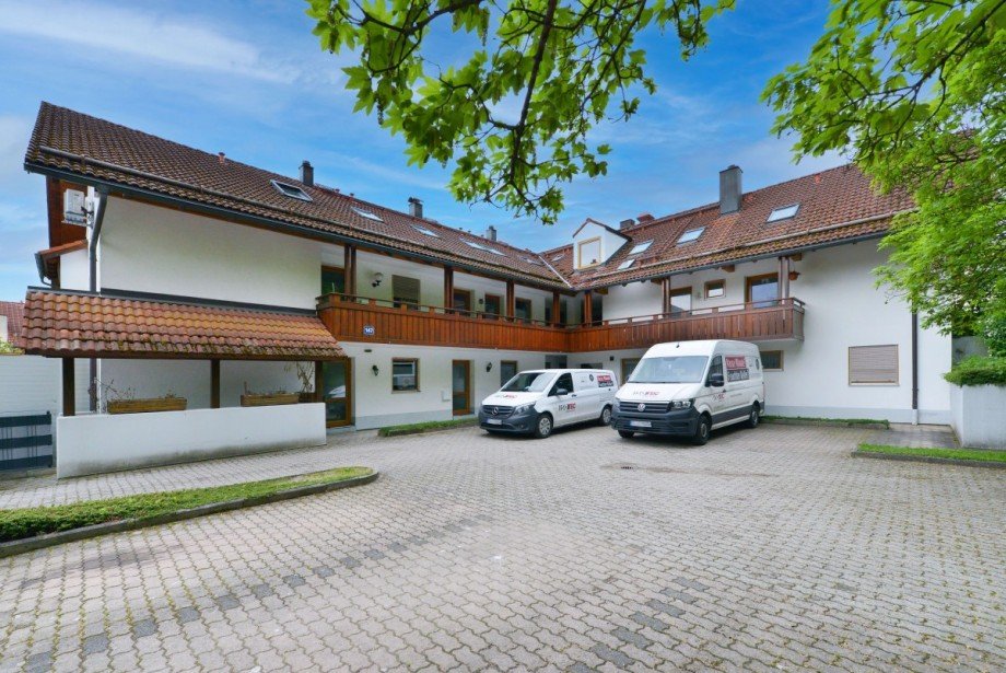 Nord-/S�d Ansicht Maisonettewohnung Puchheim