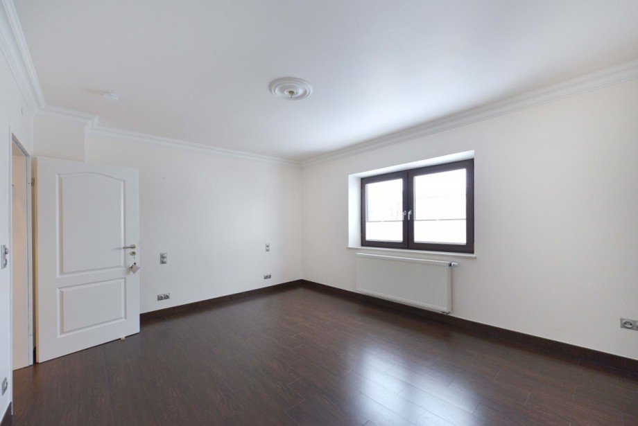 Schlaf-/ Kinderzimmer 2 Einfamilienhaus M�nchen