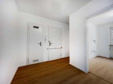 Diele Sch�n, sch�ner - frisch saniert! 3-Zimmer-Terrassenwohnung, ideal  f�r Paare oder junge Familie!