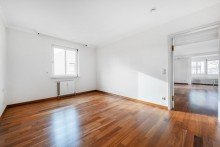 Schlafzimmer Modernisierte 2-Zimmer-Wohnung mit gehobener Ausstattung und Top-Lage direkt am Englischen Garten