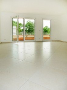 Wohnzimmer Wohnen in Bogenhausen / Oberf�hring: 4-Zimmer-Wohnung mit Balkon - ideal f�r Familien