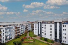 Ausblick S�d-Ost Charmantes 1-Zimmer-Dachterrassen-Apartement, Hochbett-Potenzial & TG-Stellplatz inklusive