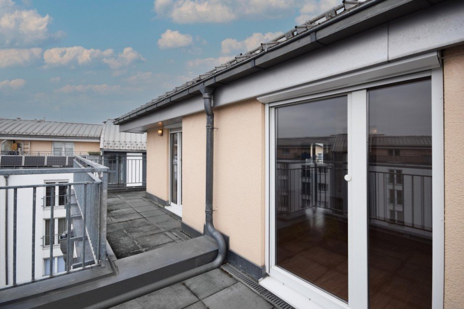 Blick zur Hauptterrasse Dachgeschosswohnung Leipzig