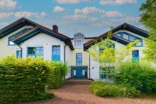 Au�enansicht 1 Stilvolles Wohnen: Exklusive 4-Zimmer-Wohnung mit hochwertiger Einbauk�che in M�nchen-Alt Solln