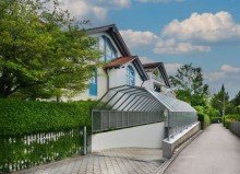 Tiefgarageneinfahrt Stilvolles Wohnen: Exklusive 4-Zimmer-Wohnung mit hochwertiger Einbauk�che in M�nchen-Alt Solln