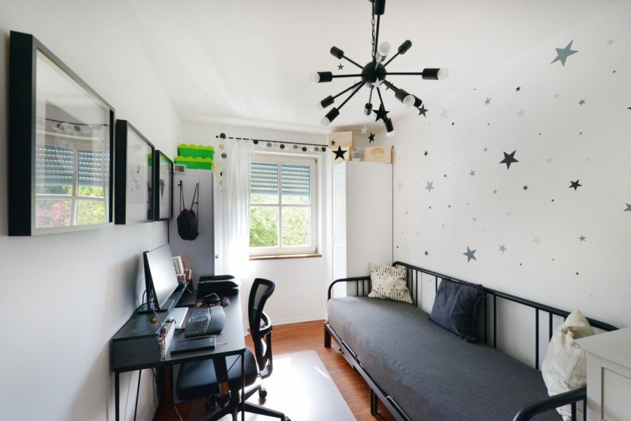 Kinderzimmer-Arbeitszimmer 2 Etagenwohnung M�nchen