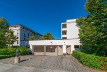 TG-Einfahrt Wohnen in Bogenhausen / Oberf�hring: 4-Zimmer-Wohnung mit Balkon - ideal f�r Familien